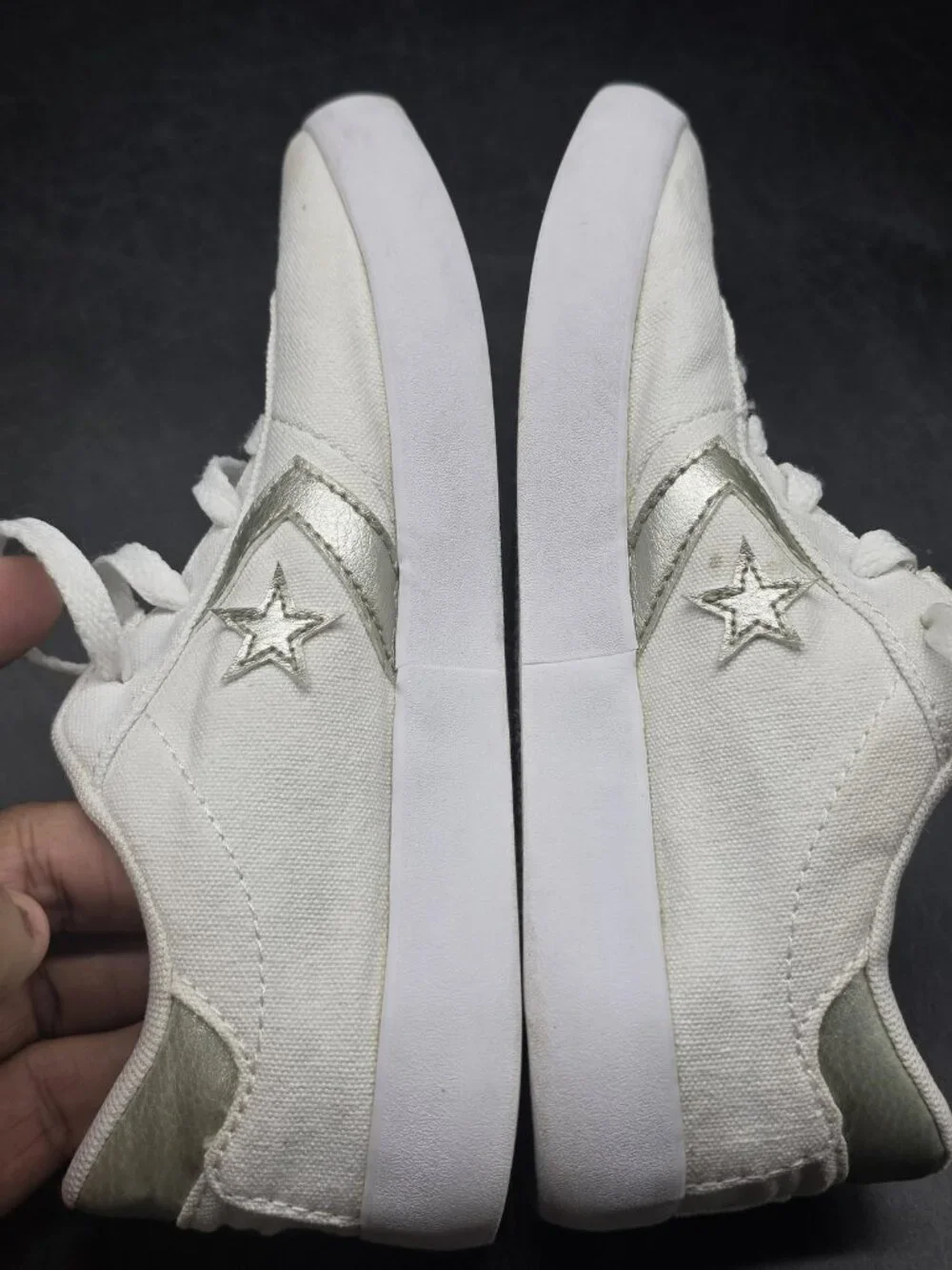 Converse All Star Shoes Kids 2 White Point Star Canvas Low Top Sneakers 361810F